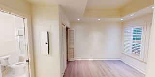 Spacious 4-bedroom 4.5 bath Home in a Gated Complex Gallery 32