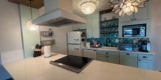Stylish Ground Level Condo 2 Bedroom 2 Bath! Gallery 5