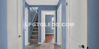 3540 Bellevue Rd. Gallery 16