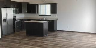3 Bed 3 Bath Single Family Home Gallery 4