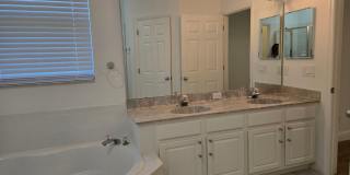 Lake Mary - 3 Bedrooms, 2 Bathrooms - $3,095.00 Gallery 17