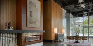 Silva Los Angeles Gallery 13