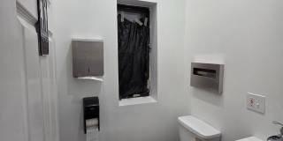 2412 N CHARLES N Gallery 7