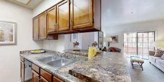 Atrium Court Apartment Homes Gallery 3