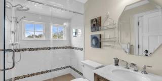 320 New York Boulevard Gallery 71