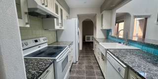 2 bed 2 Bath Sawmill Gem! Gallery 4