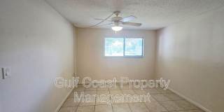 6033 34th Street West Gallery 13