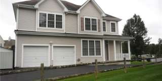 6 Blackmoor Circle Gallery 1