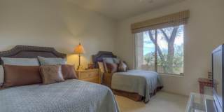 34125 N BOULDERS Parkway Gallery 23