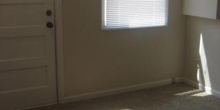 5633 Parker Street Gallery 15