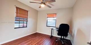 581 SW Banks Ter Gallery 12
