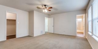 BEAUTIFUL 4-BEDROOM HOME NEAR UTSA Gallery 16