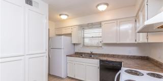 5133 Middlecoff Gallery 10