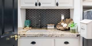 79818 Parkway Esplanade South Gallery 41