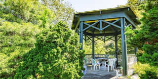 35 Chastellux Avenue Gallery 21