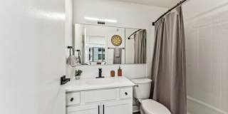 Arrive Streeterville Gallery 10