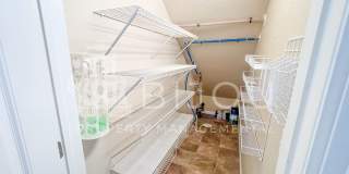 Large, Well-Maintained Duplex Gallery 5