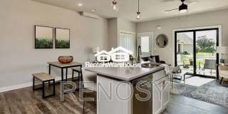3619 NE Kara Ln Gallery 11