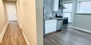 104 E. Dayton Street104-2 Gallery 15