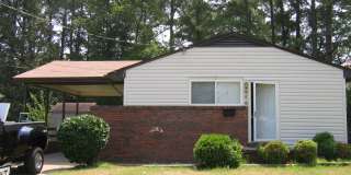 Portsmouth: 3 Bedroom 1 Bath Single Family Home Located in Bide-A-Wee Manor Gallery 1