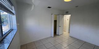 1595 NE 125th St Gallery 13