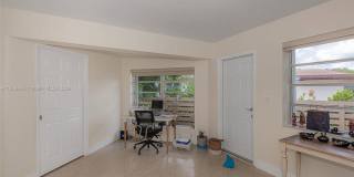 224 S 57th Ave Gallery 1