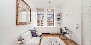 252 Seventh Avenue Gallery 5