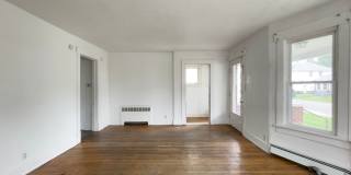 Space, Comfort & Location—Minutes from Ball State Gallery 4