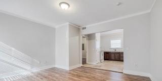 Downtown Savannah 1 Bed Gallery 10