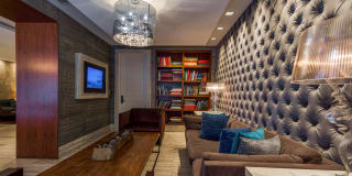 The Promenade at Harbor East Gallery 13