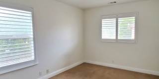 Charming Luxury Home near Downtown & Shopping Gallery 14