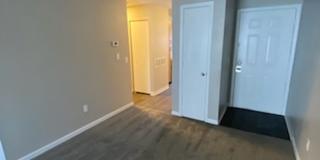 River Walk Apartments Gallery 24