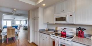 239 S Helix Ave unit: 25 Gallery 20