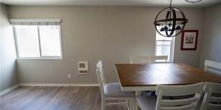 320 12th Street Gallery 5