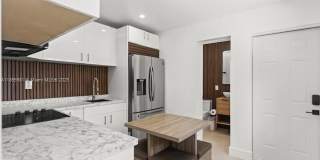 3125 NW 21st Ct Gallery 4