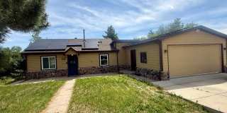 Spacious Remodeled Single Family Ranch Home in Golden! Gallery 1