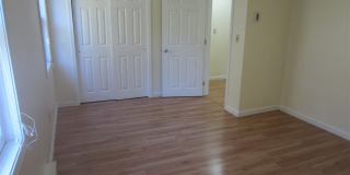1025 S Mammoth Road Gallery 16