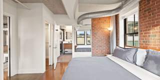 Fully Furnished Designer Loft with Parking & Monument Views! Gallery 24