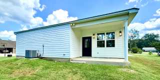 Spacious 3 Bedroom Home with Office on a Large Lot in Northwoods Gallery 39