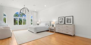 2739 NE 15th Street Gallery 22