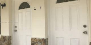 2362 NW 34th St Gallery 1