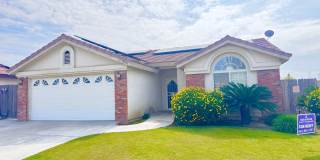 North West Bakersfield Home for Rent with Pool! Gallery 1