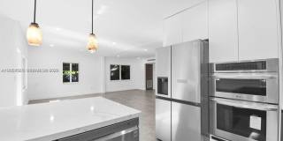 7902 SW 67th Avenue 0, South Miami, FL 33143 - 4517 Gallery 1