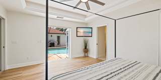 Pool Home for rent Gallery 44