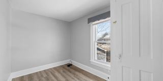 175 Dundaff Street Gallery 25