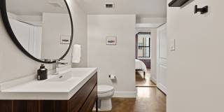 Fully Furnished Designer Loft with Parking & Monument Views! Gallery 34