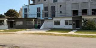 4000 SW 16th Ter Gallery 1