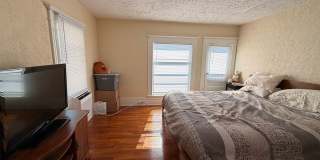 Charming Four Bedroom Home on SE Side! Gallery 36