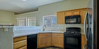 Beautiful Home on Green Belt in Palo Verde Meadows Beautiful Home on Green Belt in Palo Verde Meadows Gallery 4