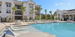 Tapestry Palmera Gallery 37